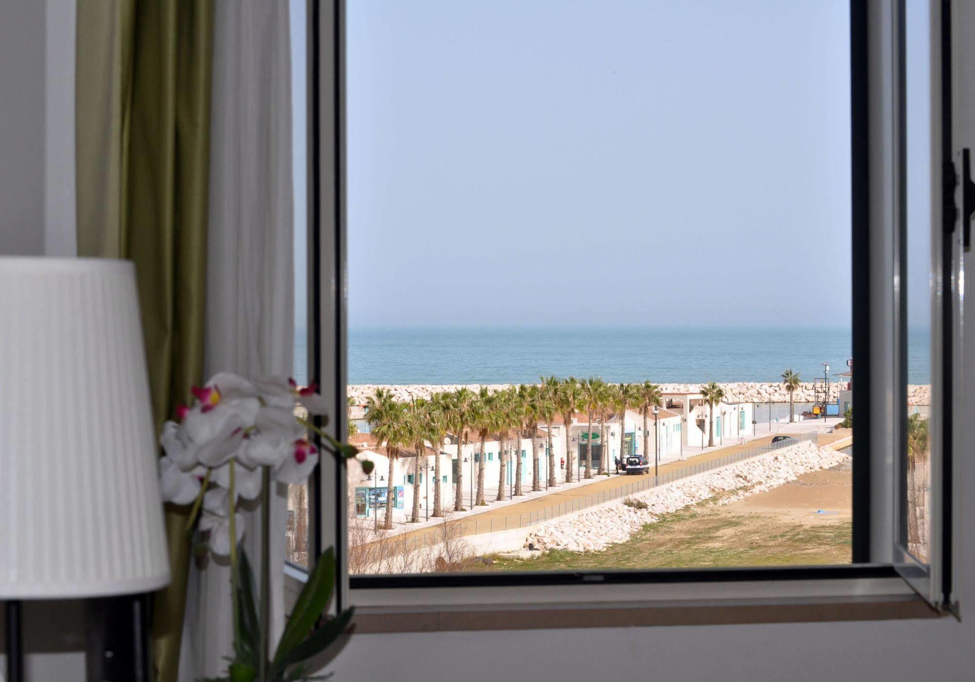 Hotel Solaria Rodi Garganico Exterior photo